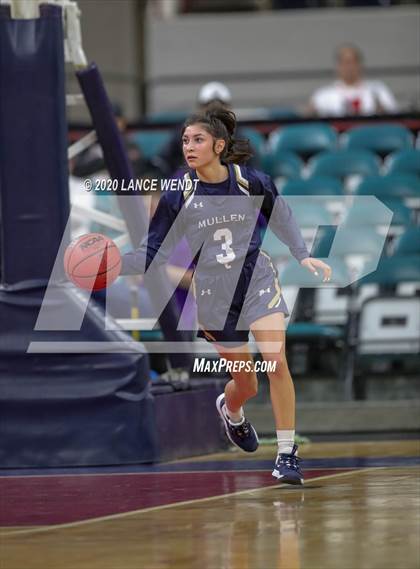 Thumbnail 3 in Mullen vs. Berthoud (CHSAA 4A Final Four) photogallery.