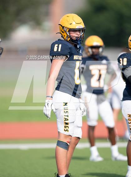 Thumbnail 2 in JV: Cypress Ranch vs Tompkins (B Teams) photogallery.