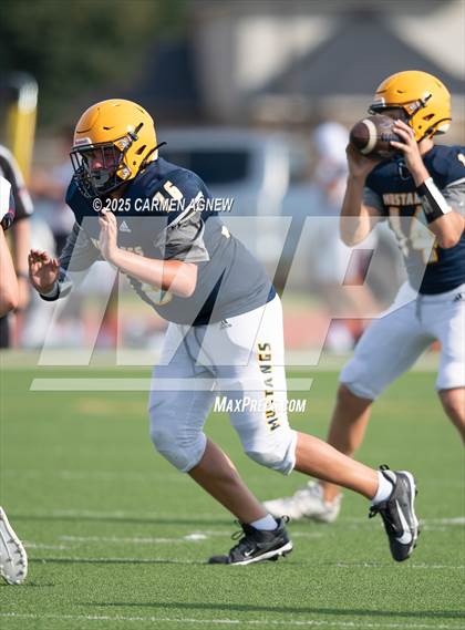 Thumbnail 2 in JV: Cypress Ranch vs Tompkins (B Teams) photogallery.