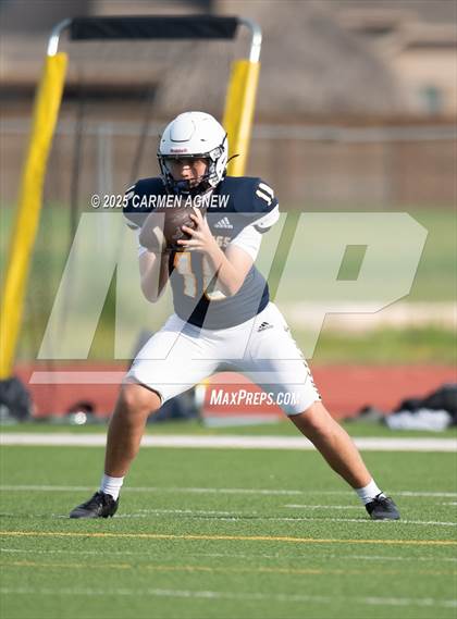 Thumbnail 3 in JV: Cypress Ranch vs Tompkins (B Teams) photogallery.
