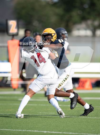 Thumbnail 2 in JV: Cypress Ranch vs Tompkins (B Teams) photogallery.