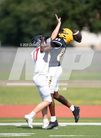 Thumbnail 1 in JV: Cypress Ranch vs Tompkins (B Teams) photogallery.