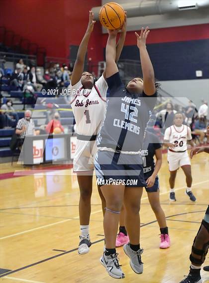 Thumbnail 3 in James Clemens @ Bob Jones photogallery.