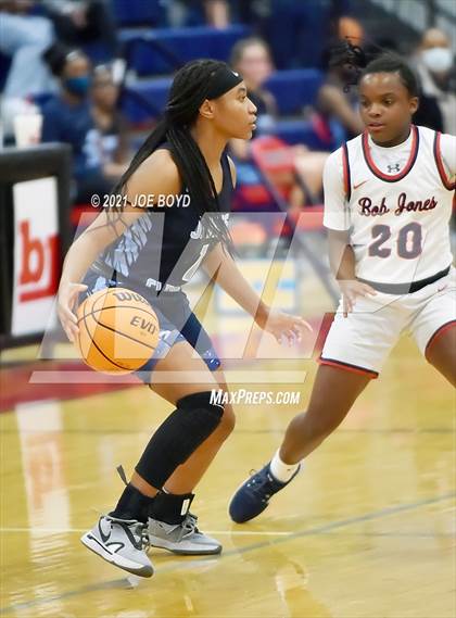 Thumbnail 2 in James Clemens @ Bob Jones photogallery.