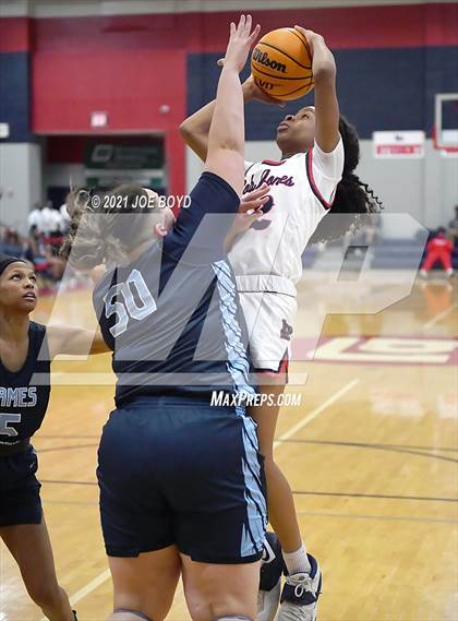 Thumbnail 3 in James Clemens @ Bob Jones photogallery.