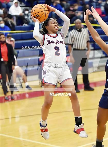 Thumbnail 1 in James Clemens @ Bob Jones photogallery.