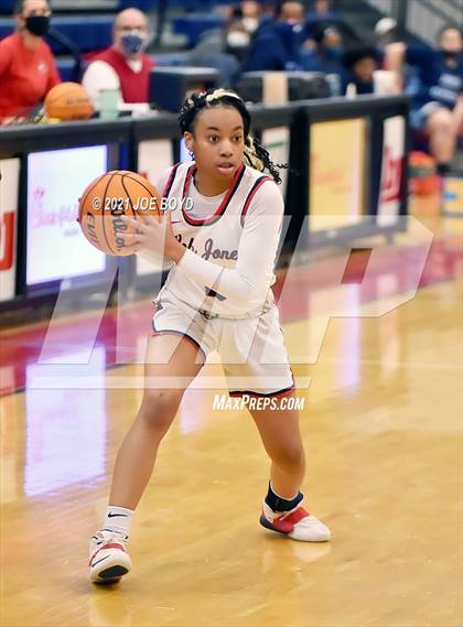 Thumbnail 1 in James Clemens @ Bob Jones photogallery.