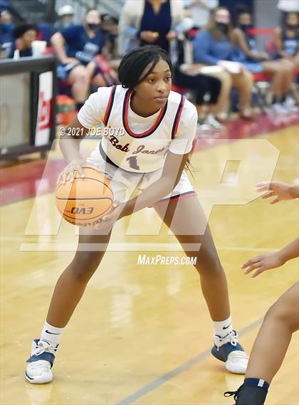 Thumbnail 2 in James Clemens @ Bob Jones photogallery.