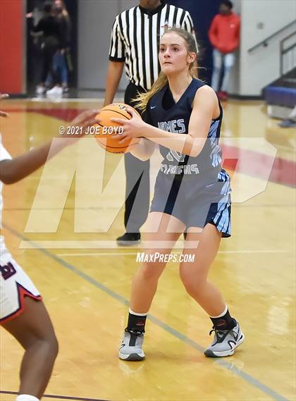 Thumbnail 1 in James Clemens @ Bob Jones photogallery.