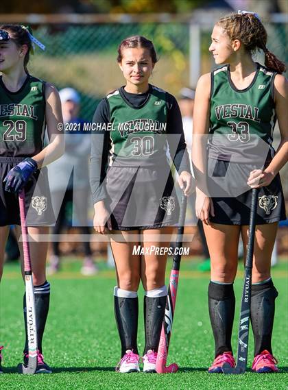 Thumbnail 1 in Vestal vs. Garden City (NYSPHSAA Class B Semifinal) photogallery.