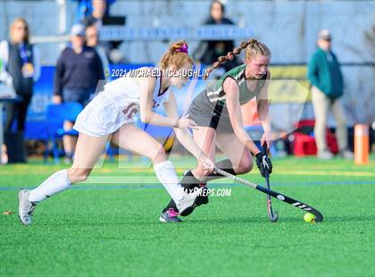 Thumbnail 2 in Vestal vs. Garden City (NYSPHSAA Class B Semifinal) photogallery.