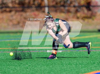 Thumbnail 2 in Vestal vs. Garden City (NYSPHSAA Class B Semifinal) photogallery.