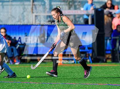 Thumbnail 1 in Vestal vs. Garden City (NYSPHSAA Class B Semifinal) photogallery.
