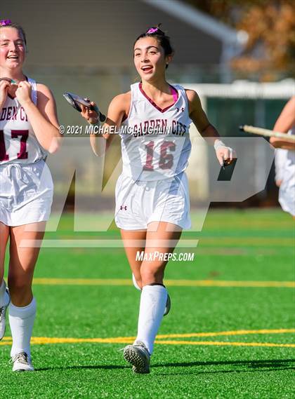 Thumbnail 2 in Vestal vs. Garden City (NYSPHSAA Class B Semifinal) photogallery.