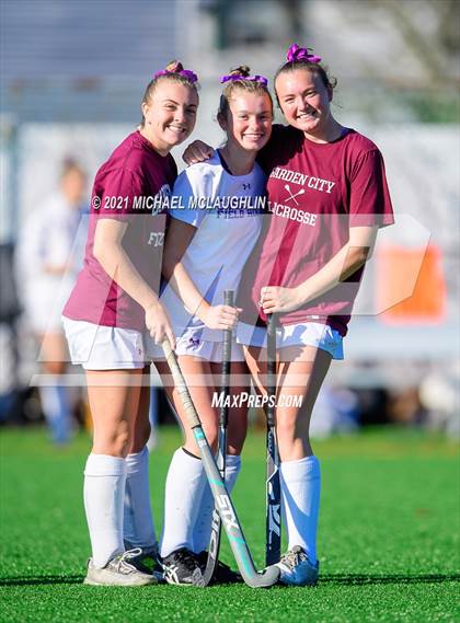 Thumbnail 2 in Vestal vs. Garden City (NYSPHSAA Class B Semifinal) photogallery.