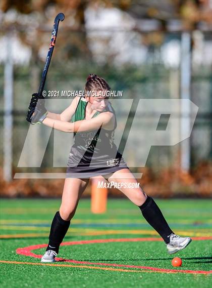 Thumbnail 1 in Vestal vs. Garden City (NYSPHSAA Class B Semifinal) photogallery.