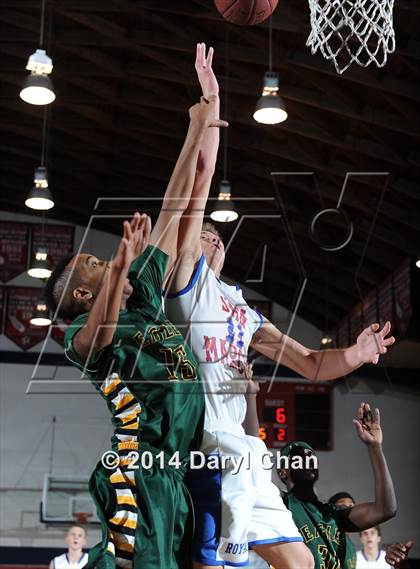 Thumbnail 2 in Eisenhower vs San Marcos (#D1 Bound Southern California Christmas Classic) photogallery.