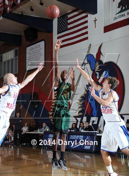 Thumbnail 3 in Eisenhower vs San Marcos (#D1 Bound Southern California Christmas Classic) photogallery.