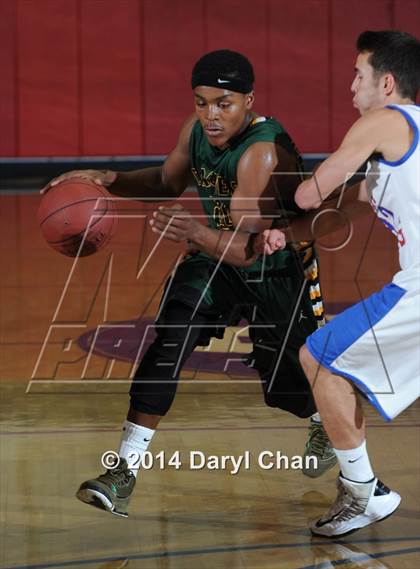 Thumbnail 3 in Eisenhower vs San Marcos (#D1 Bound Southern California Christmas Classic) photogallery.