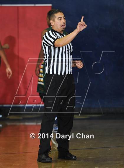 Thumbnail 3 in Eisenhower vs San Marcos (#D1 Bound Southern California Christmas Classic) photogallery.