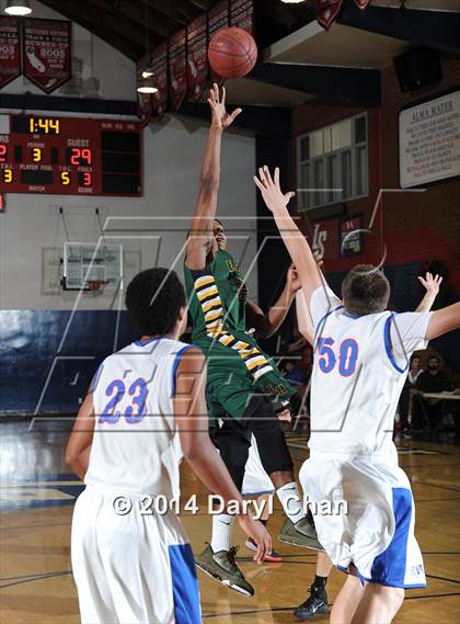 Thumbnail 3 in Eisenhower vs San Marcos (#D1 Bound Southern California Christmas Classic) photogallery.