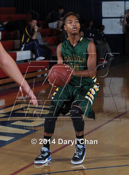 Thumbnail 2 in Eisenhower vs San Marcos (#D1 Bound Southern California Christmas Classic) photogallery.