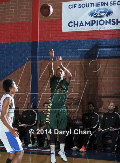Thumbnail 2 in Eisenhower vs San Marcos (#D1 Bound Southern California Christmas Classic) photogallery.