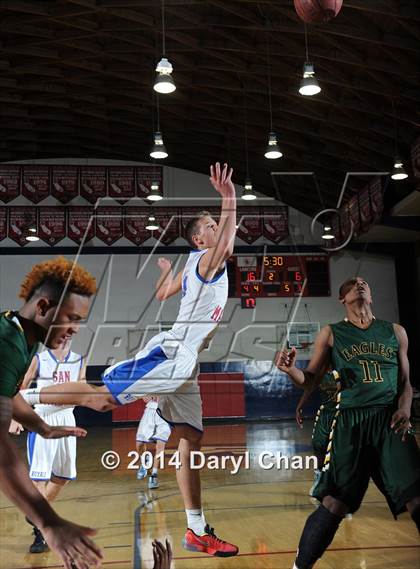 Thumbnail 2 in Eisenhower vs San Marcos (#D1 Bound Southern California Christmas Classic) photogallery.