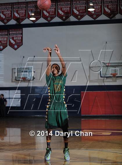 Thumbnail 1 in Eisenhower vs San Marcos (#D1 Bound Southern California Christmas Classic) photogallery.