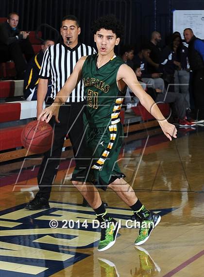 Thumbnail 1 in Eisenhower vs San Marcos (#D1 Bound Southern California Christmas Classic) photogallery.
