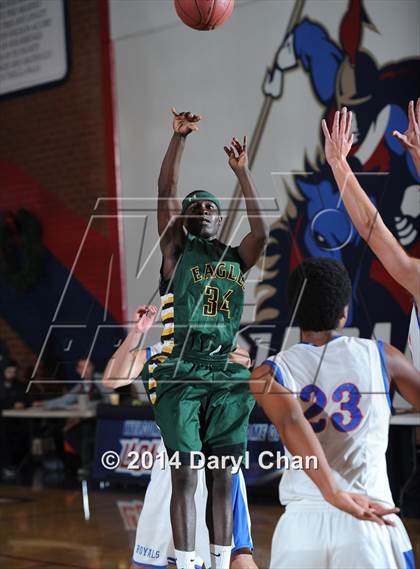 Thumbnail 2 in Eisenhower vs San Marcos (#D1 Bound Southern California Christmas Classic) photogallery.