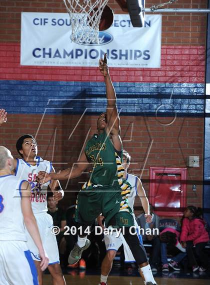 Thumbnail 1 in Eisenhower vs San Marcos (#D1 Bound Southern California Christmas Classic) photogallery.