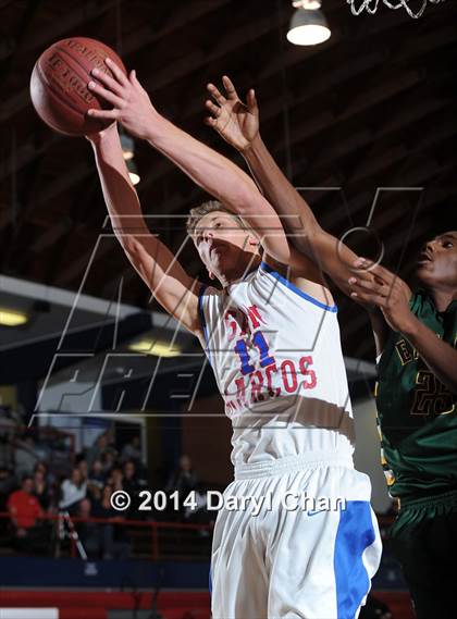Thumbnail 3 in Eisenhower vs San Marcos (#D1 Bound Southern California Christmas Classic) photogallery.