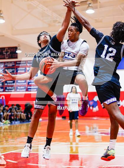 Thumbnail 3 in Stevenson Vs St James Academy(DC) (The Preview HS Showcase) photogallery.
