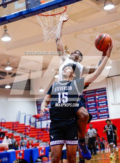 Thumbnail 2 in Stevenson Vs St James Academy(DC) (The Preview HS Showcase) photogallery.