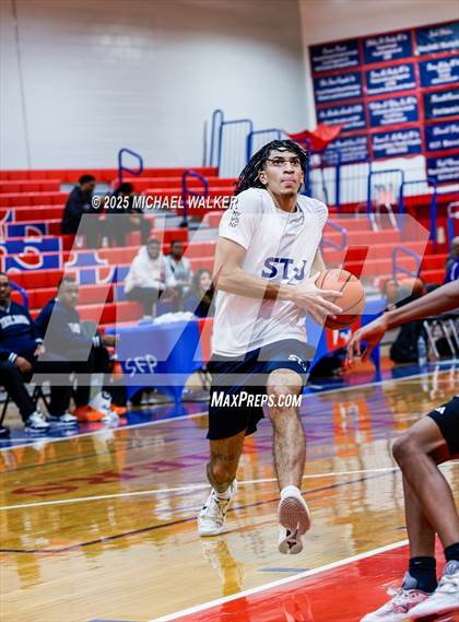 Thumbnail 2 in Stevenson Vs St James Academy(DC) (The Preview HS Showcase) photogallery.