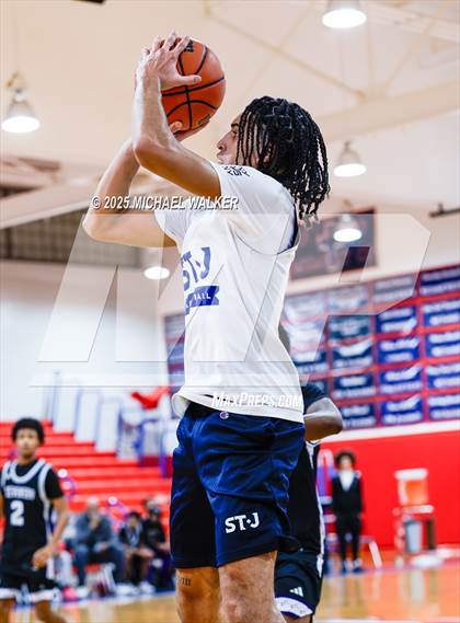 Thumbnail 2 in Stevenson Vs St James Academy(DC) (The Preview HS Showcase) photogallery.