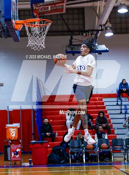 Thumbnail 2 in Stevenson Vs St James Academy(DC) (The Preview HS Showcase) photogallery.