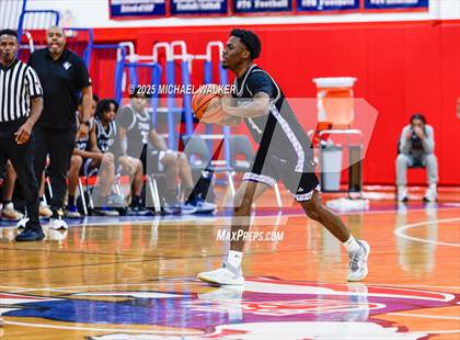 Thumbnail 1 in Stevenson Vs St James Academy(DC) (The Preview HS Showcase) photogallery.