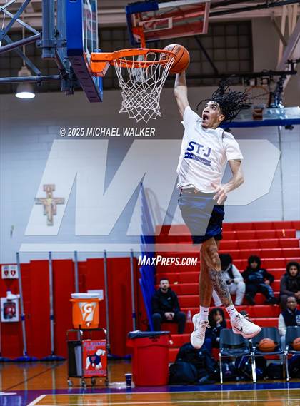 Thumbnail 1 in Stevenson Vs St James Academy(DC) (The Preview HS Showcase) photogallery.