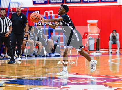Thumbnail 2 in Stevenson Vs St James Academy(DC) (The Preview HS Showcase) photogallery.