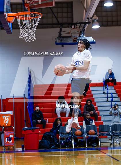 Thumbnail 1 in Stevenson Vs St James Academy(DC) (The Preview HS Showcase) photogallery.