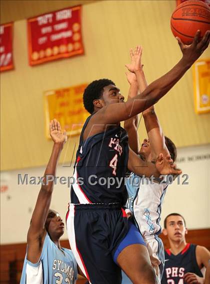 Thumbnail 2 in Pacific Hills vs. Sylmar (War On The Floor) photogallery.