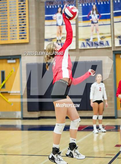 Thumbnail 2 in Regis Jesuit vs Dakota Ridge (Dakota Ridge Varsity Tournament) photogallery.