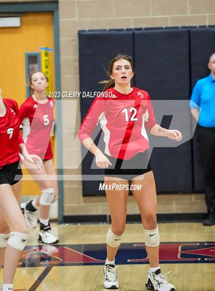 Thumbnail 3 in Regis Jesuit vs Dakota Ridge (Dakota Ridge Varsity Tournament) photogallery.