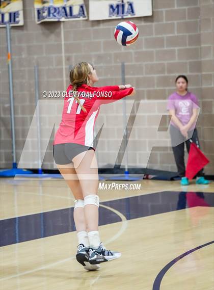 Thumbnail 2 in Regis Jesuit vs Dakota Ridge (Dakota Ridge Varsity Tournament) photogallery.