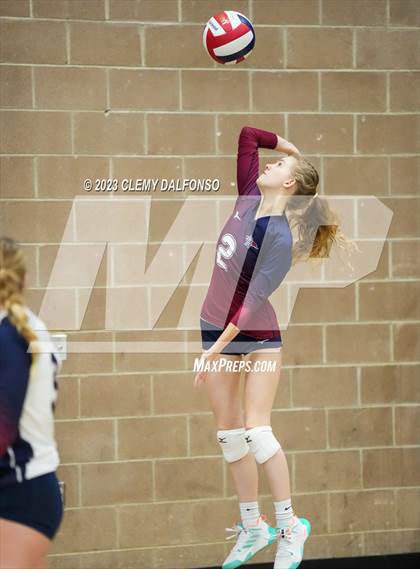 Thumbnail 1 in Regis Jesuit vs Dakota Ridge (Dakota Ridge Varsity Tournament) photogallery.