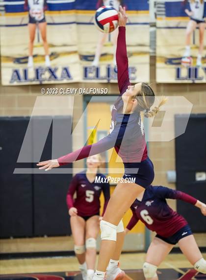 Thumbnail 1 in Regis Jesuit vs Dakota Ridge (Dakota Ridge Varsity Tournament) photogallery.