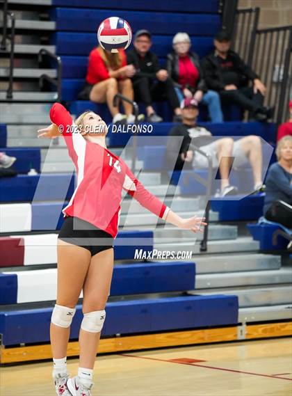 Thumbnail 2 in Regis Jesuit vs Dakota Ridge (Dakota Ridge Varsity Tournament) photogallery.