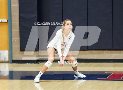 Thumbnail 1 in Regis Jesuit vs Dakota Ridge (Dakota Ridge Varsity Tournament) photogallery.